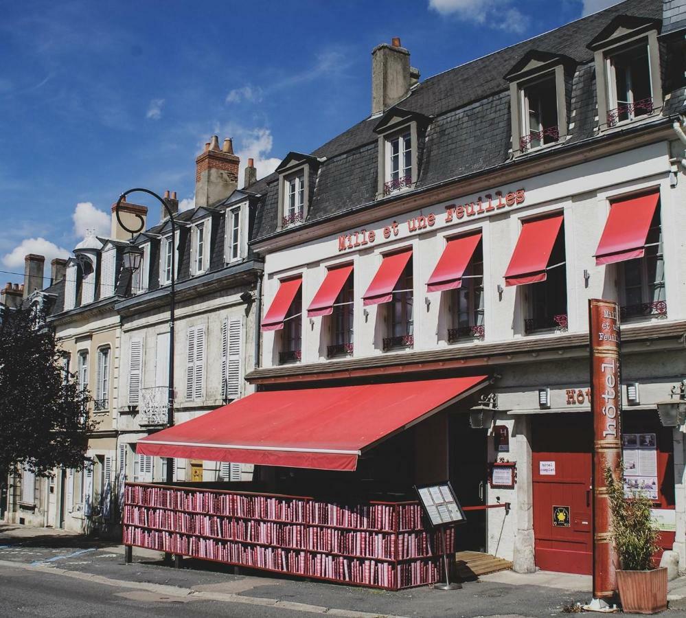 Hotel Mille Et Une Feuilles Ла-Шарите-сюр-Луар Экстерьер фото